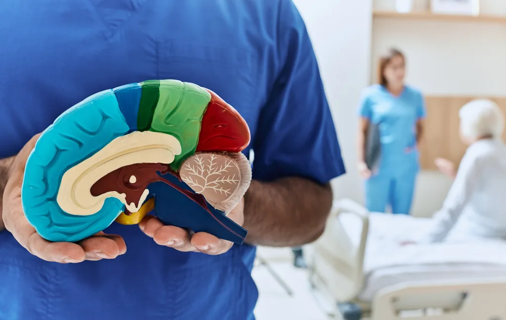¿Y si no necesitas una resonancia para detectar un derrame cerebral? Una investigación podría cambiar el diagnóstico en Ecuador