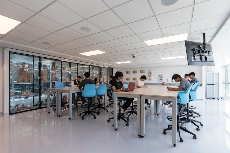 JAG-STUDIO-UDLA-CONTRACT-8906-WEB-RGB